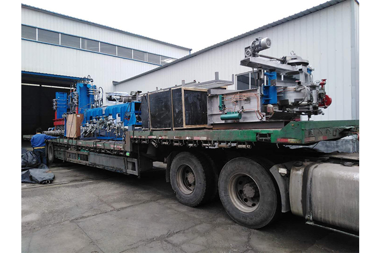 行列機(jī)，供料機(jī)發(fā)貨